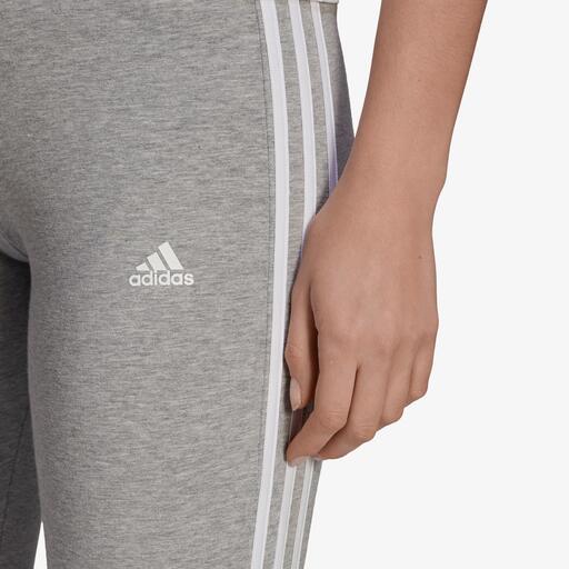 Roupa de descanso adidas