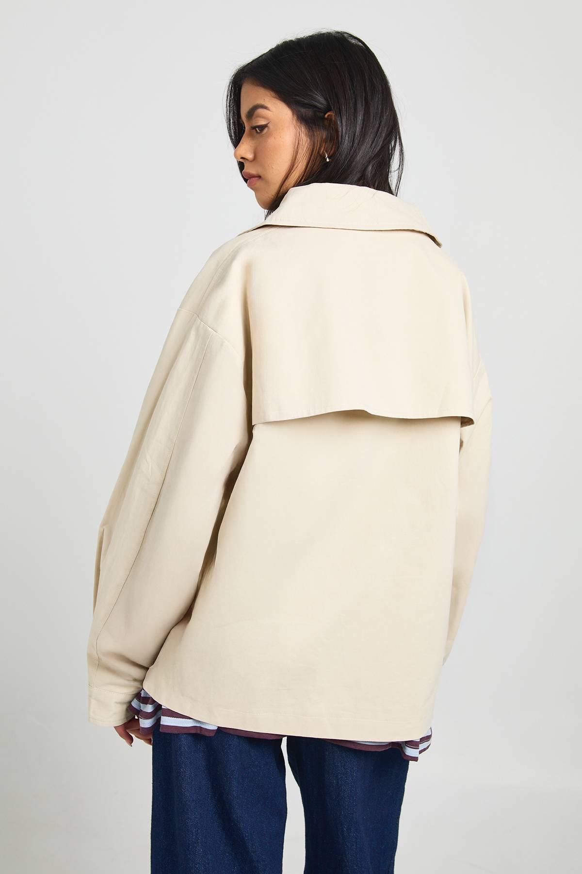 boohoo Trench Court à Manches Bouffantes