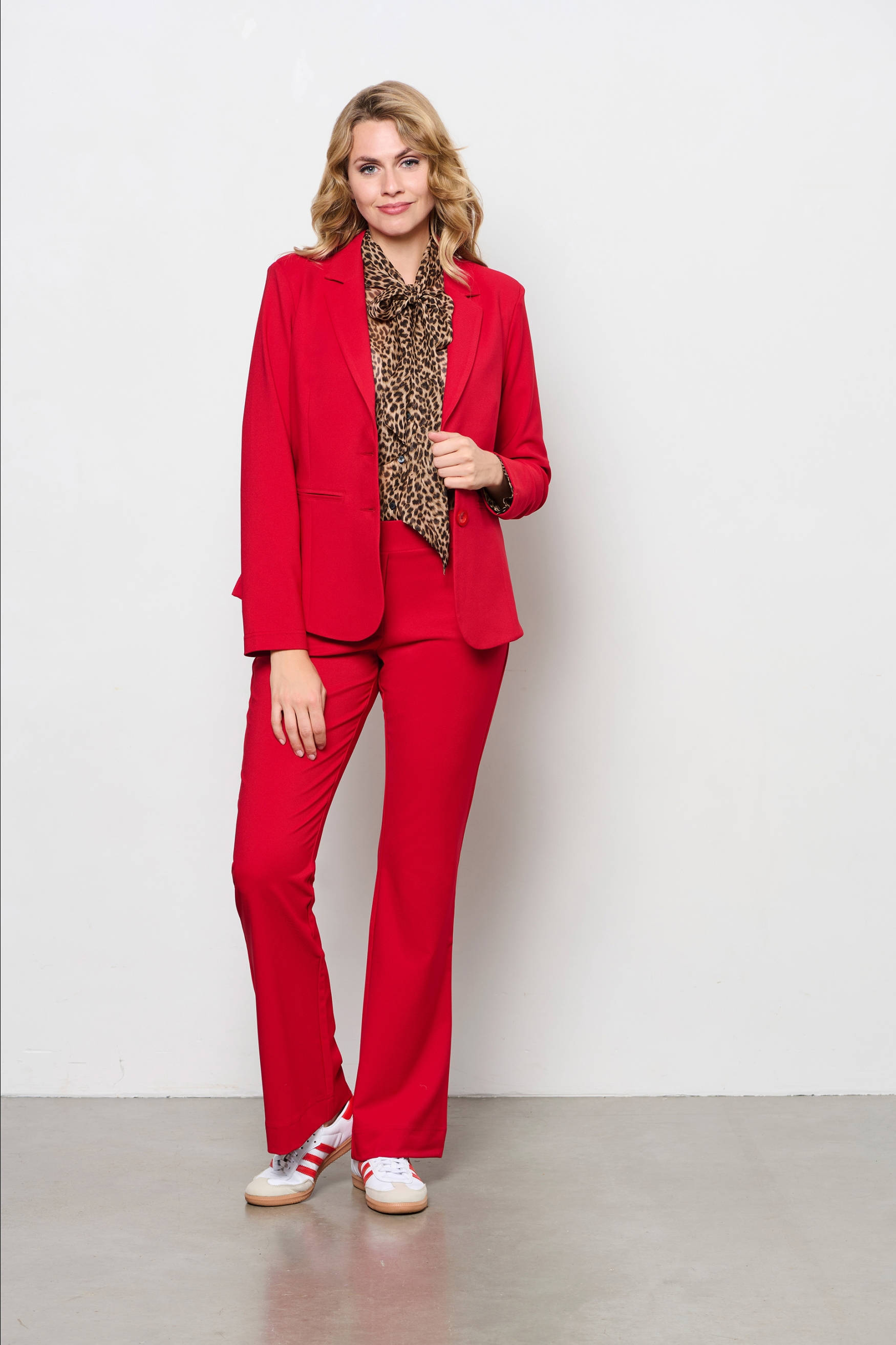 &Co Woman rechtvallende blazer PHILEINE COMFORT TWILL rood