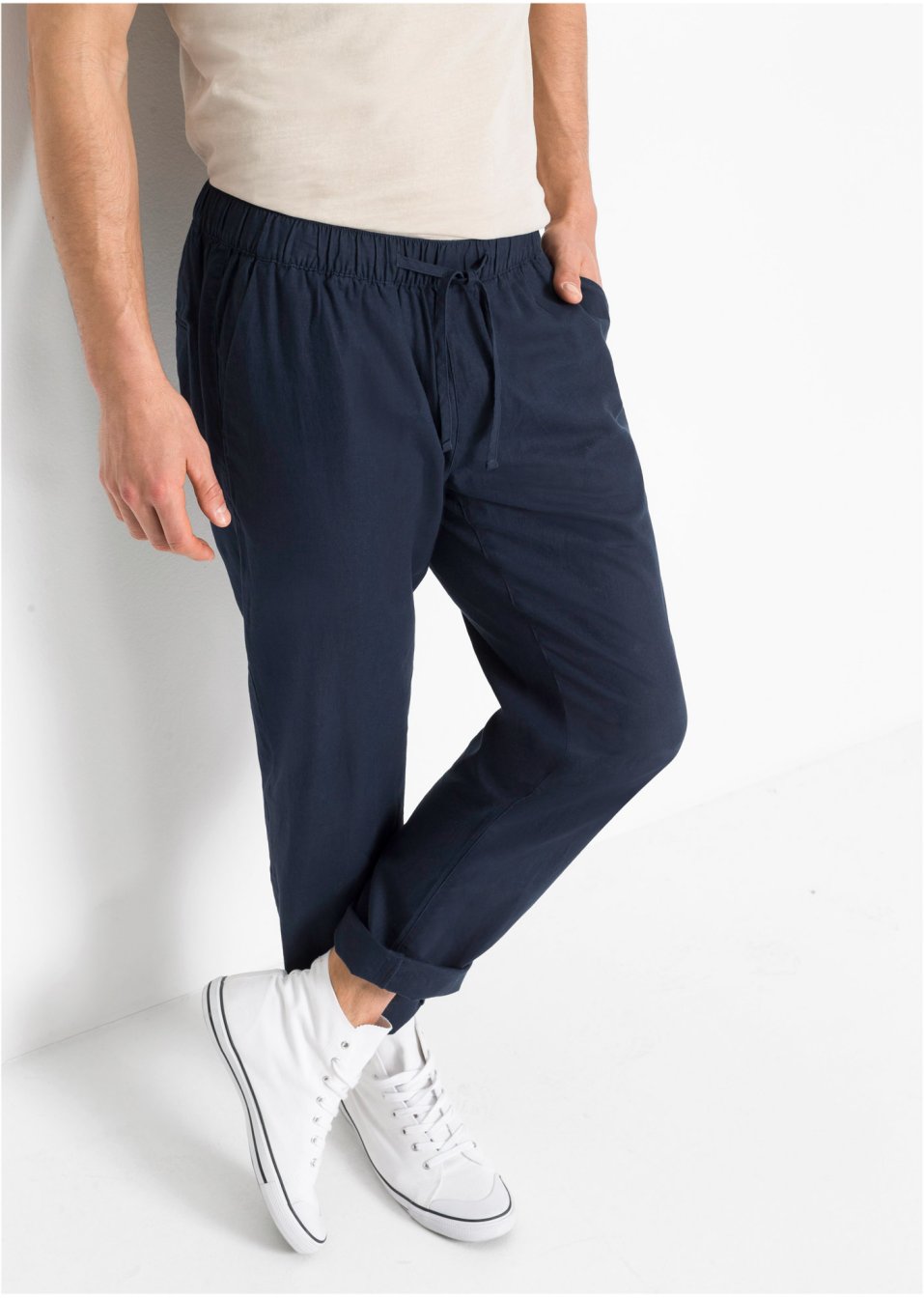 Pantalon chino taille extensible Regular Fit à teneur en lin, Straight