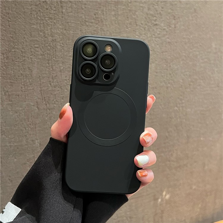 iPhone 15 Pro MagSafe Gummi Case Hülle mit Kameraglasschutz - Schwarz