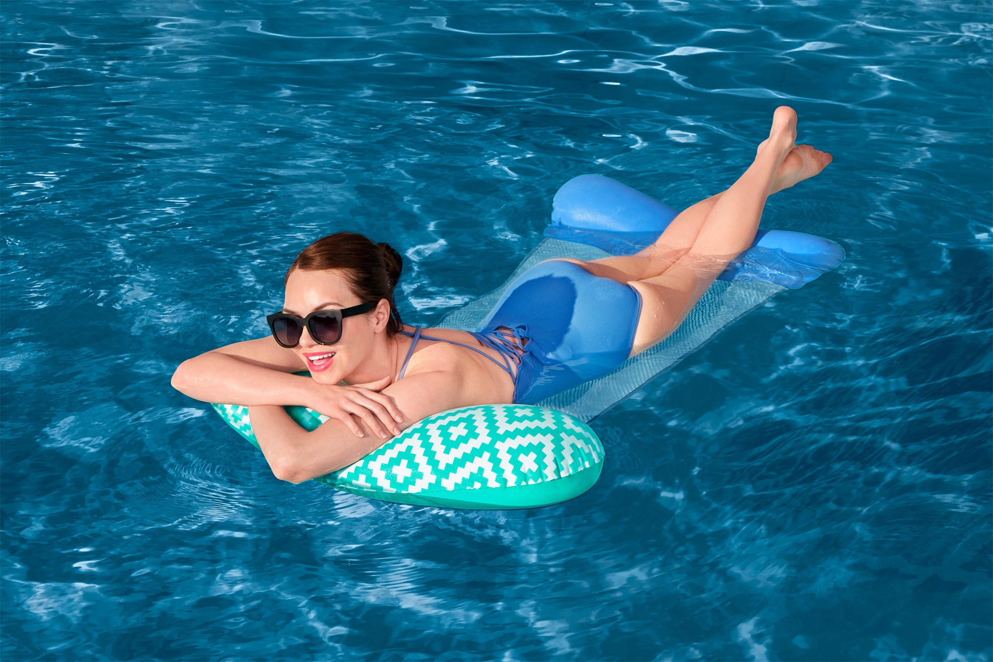Bestway Comfort Plush Pool-Hängematte 145 x 87 cm
