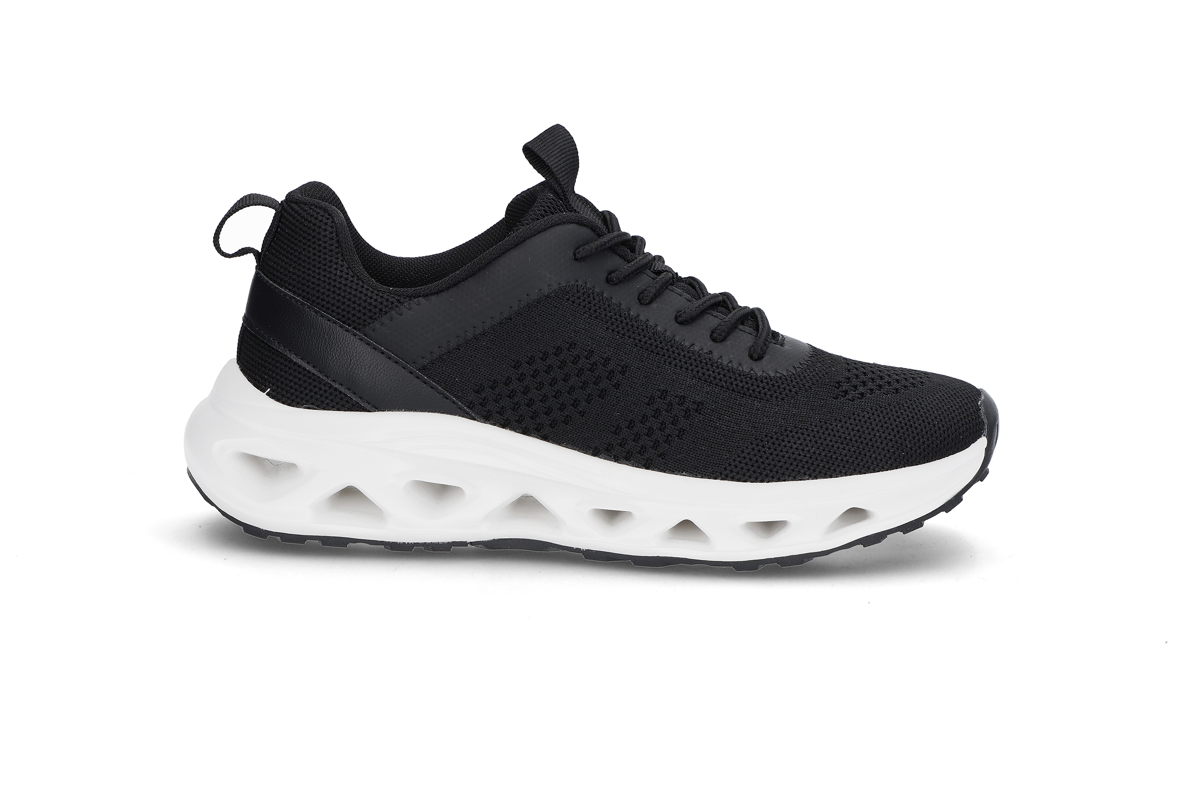 Sporty sneakers på trendy såle