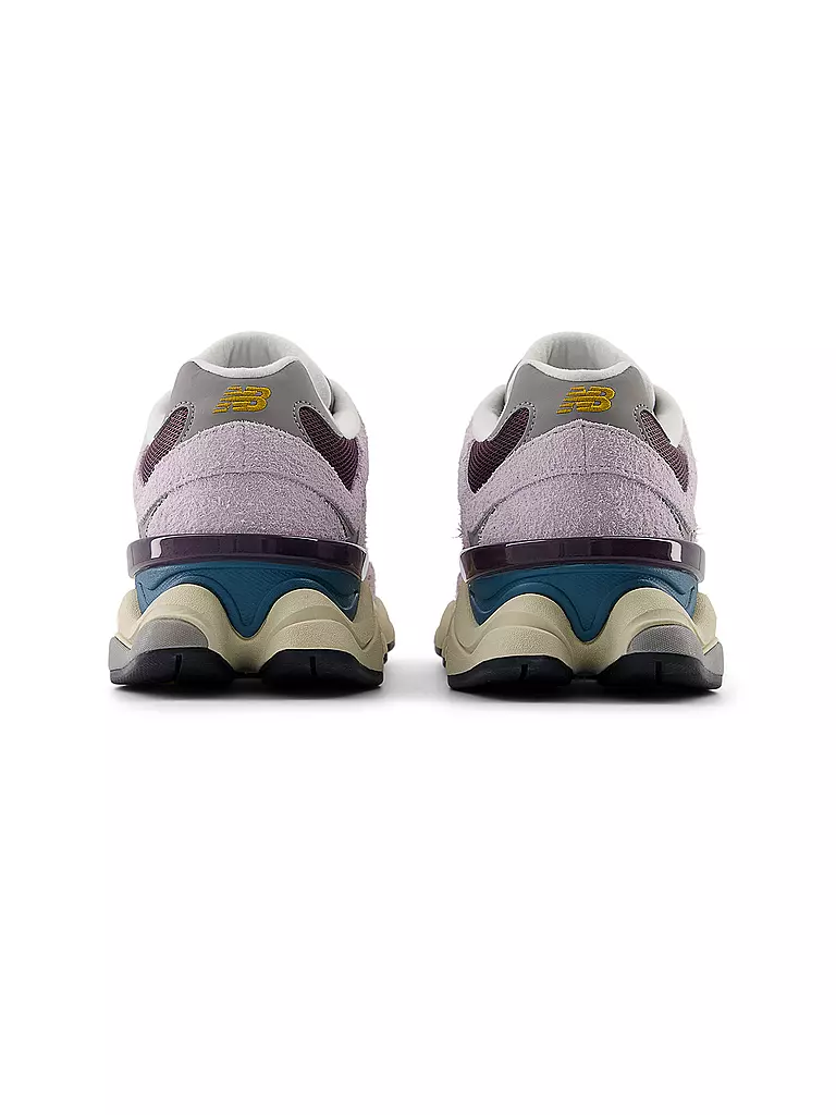 NEW BALANCE Sneaker 9060 lila
