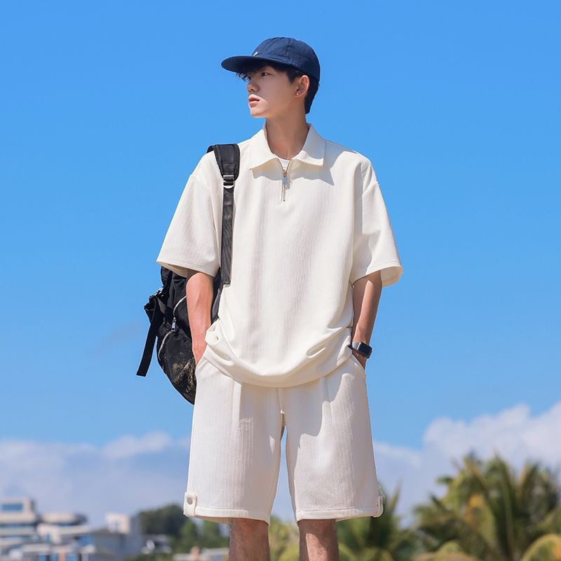 Obikan - Set: effen poloshirt met korte mouwen en halve rits + shorts met gemiddelde taille