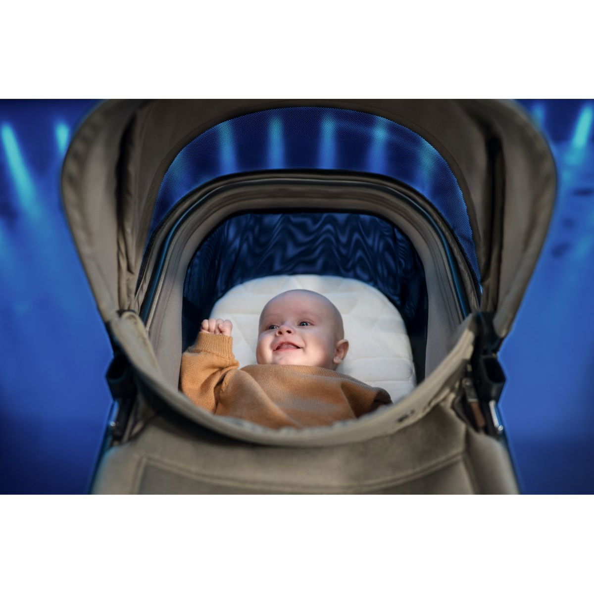 Maxi CosiMaxi Cosi   Fame twillic black