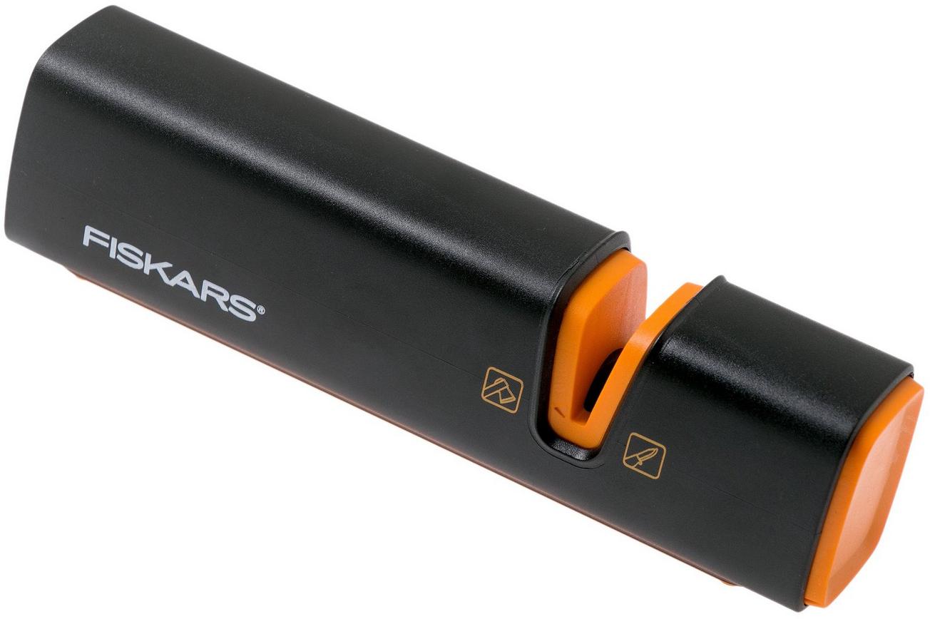 Fiskars F120740 Xsharp Axe and Knife Sharpener, doortrekslijper