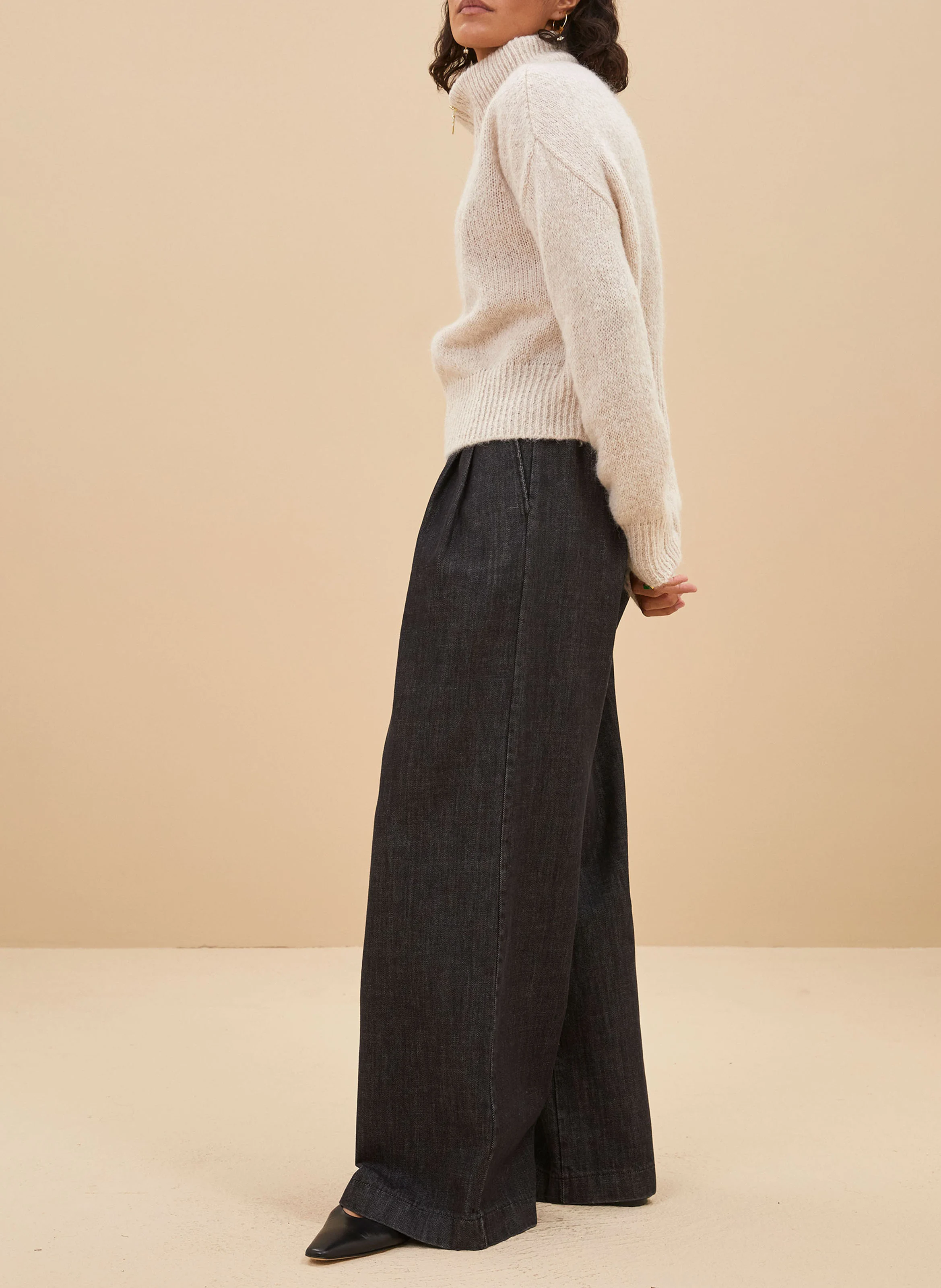 BOXY BEAU - Pull col montant en laine mélangée | Beige