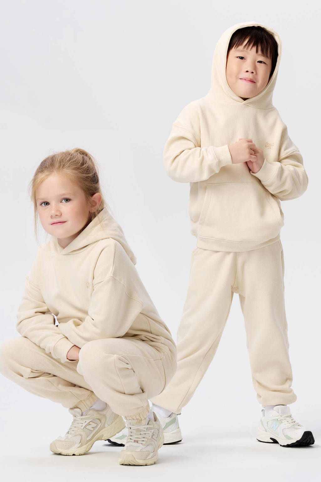 Noppies regular fit broek Nandyal van katoen beige
