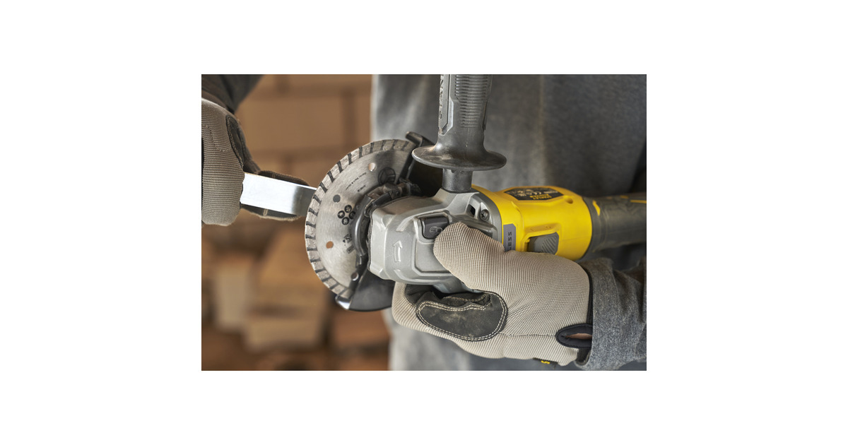 StanleyFATMAX V20 18V Haakse slijper 125mm  (Zwart/geel, Accu en oplader inbegrepen, met koffer)