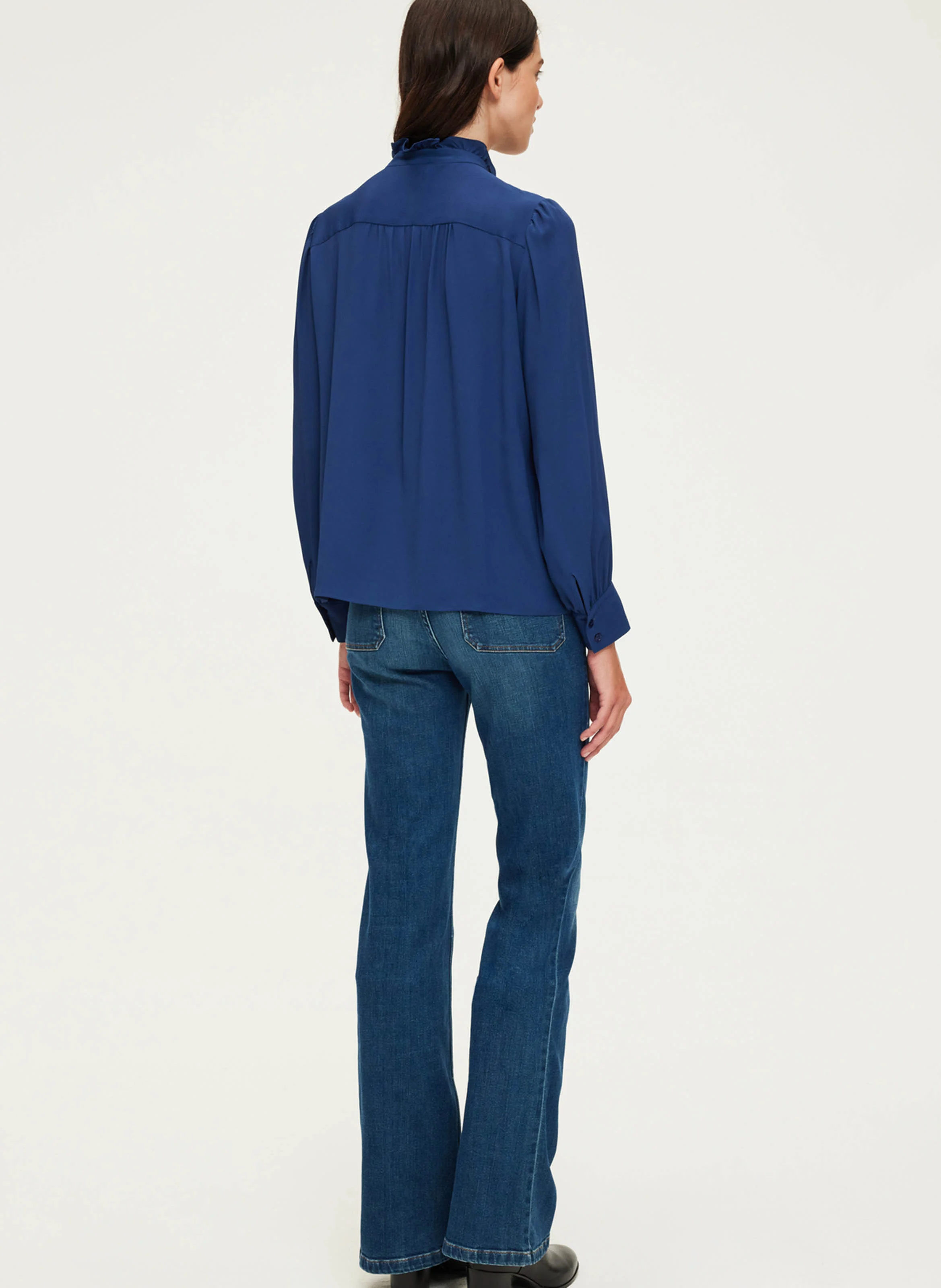 BRUNHILDE - Chemise fluide droite col montant | Bleu