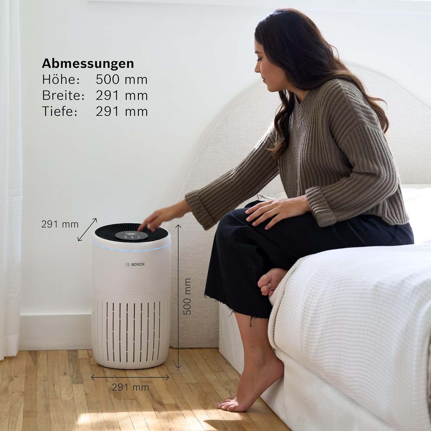 Bosch Air 4000 Luftreiniger - Für Räume bis zu 62,5 m² - Entfernt effizient Schadstoffe - Mit 3-in-1 Luftfilter, Smart Sensor, Automatikmodus, Ruhemodus (< 25 dB(A)) - CADR: 300 m³/h