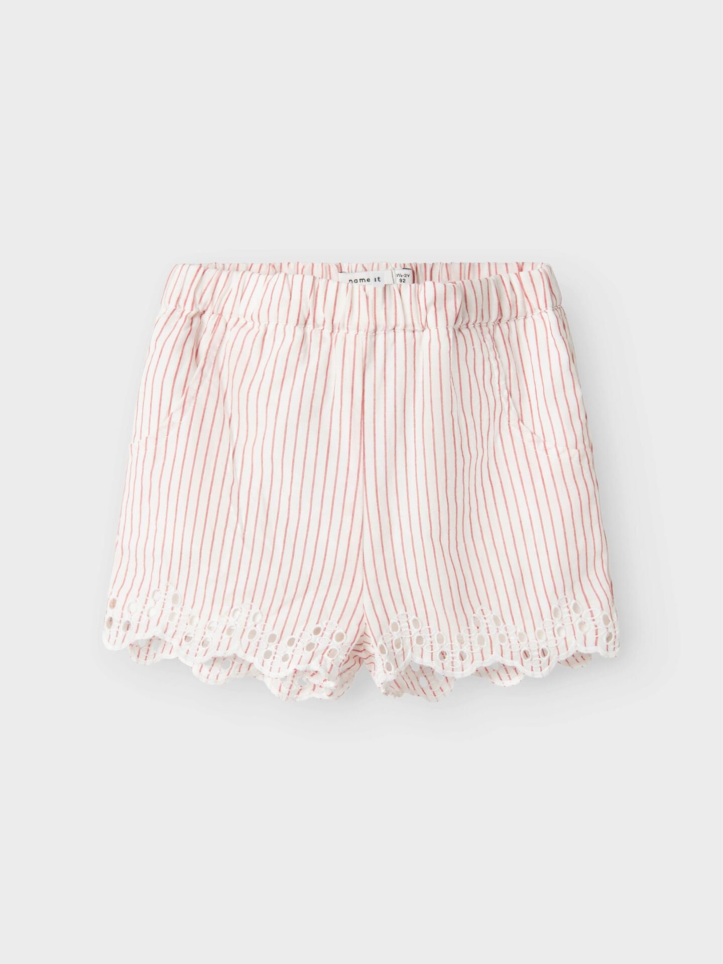 Fesinne Shorts