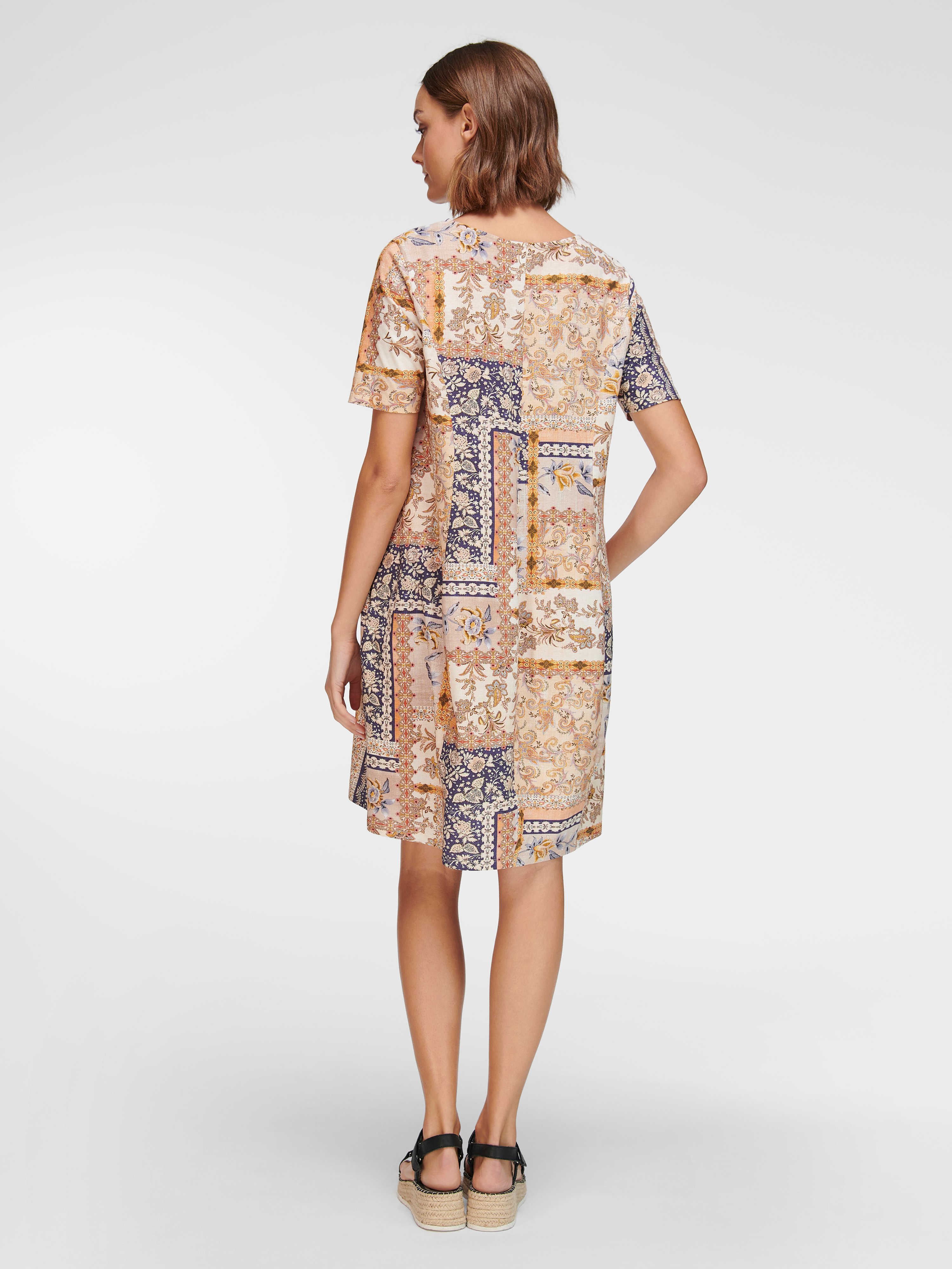 Kleid