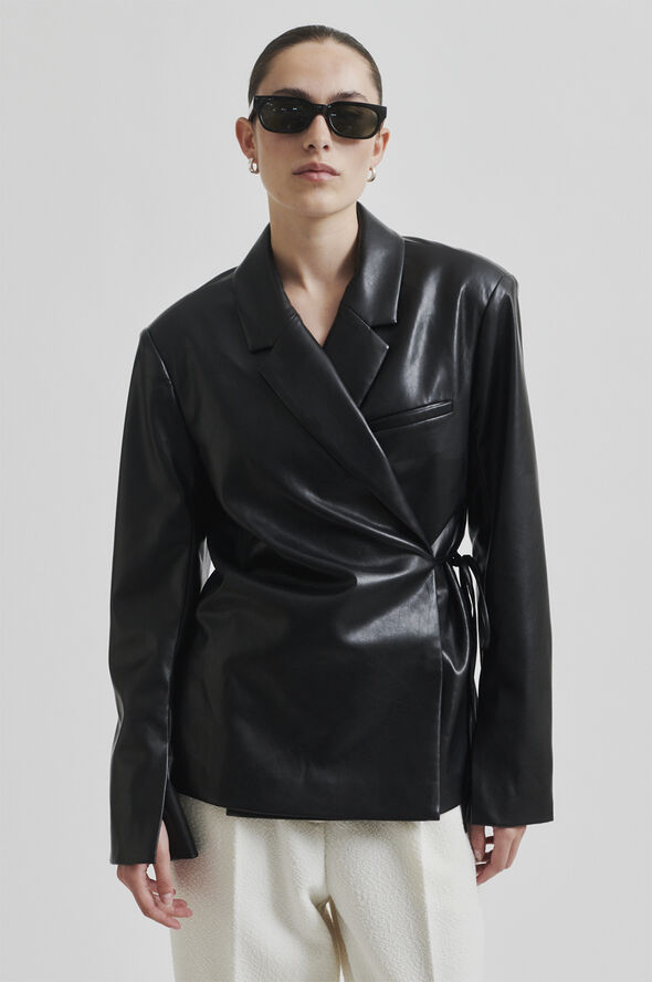 Second Female Seema Wrap Blazer Black