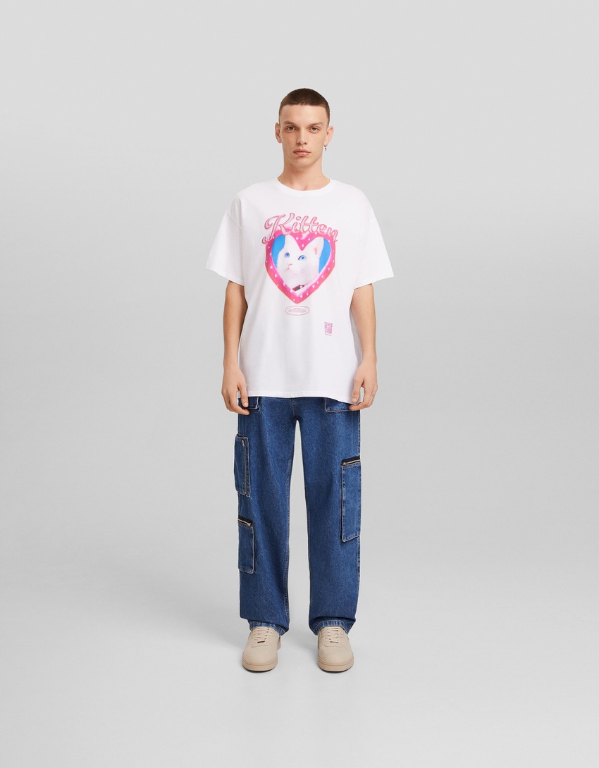 Camiseta de manga curta com estampa da Bershka Wearable Art