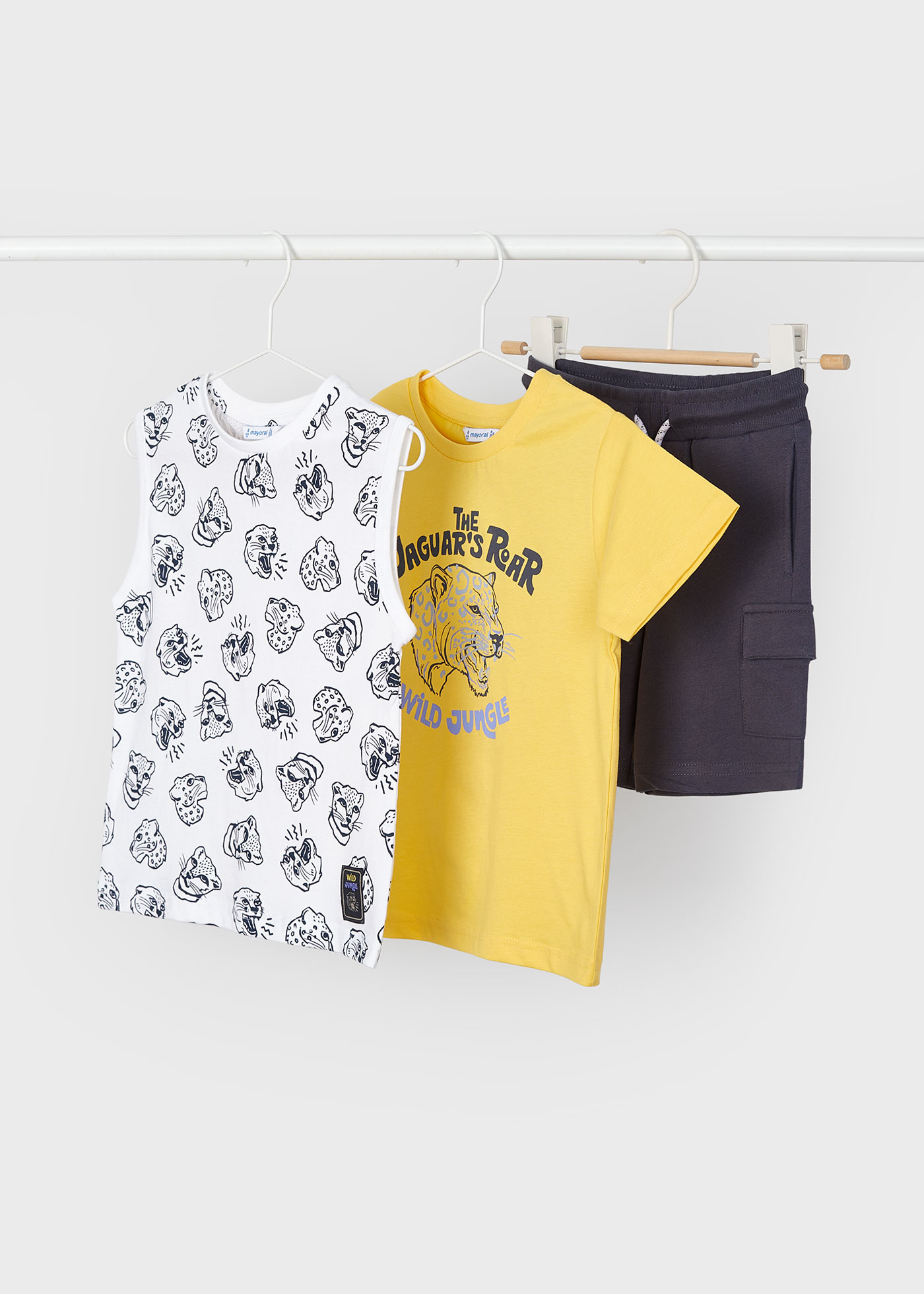 Conjunto esportivo de algodão Better Cotton de 3 peças para meninos