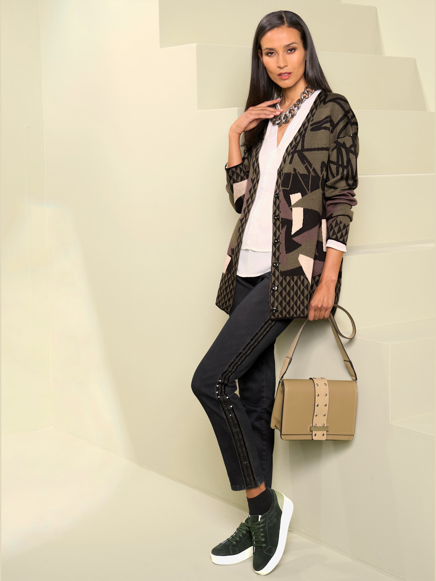 Veste en tricot superbe motif graphique