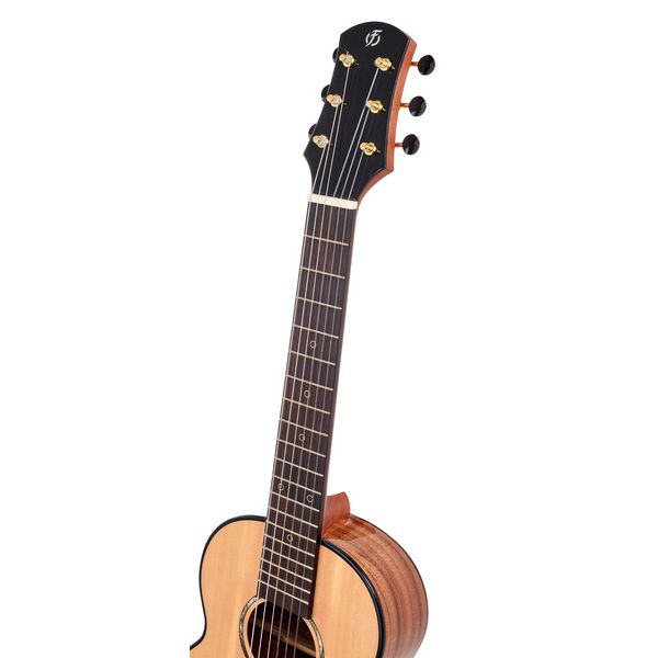 Flight GUT850 Guitarlele