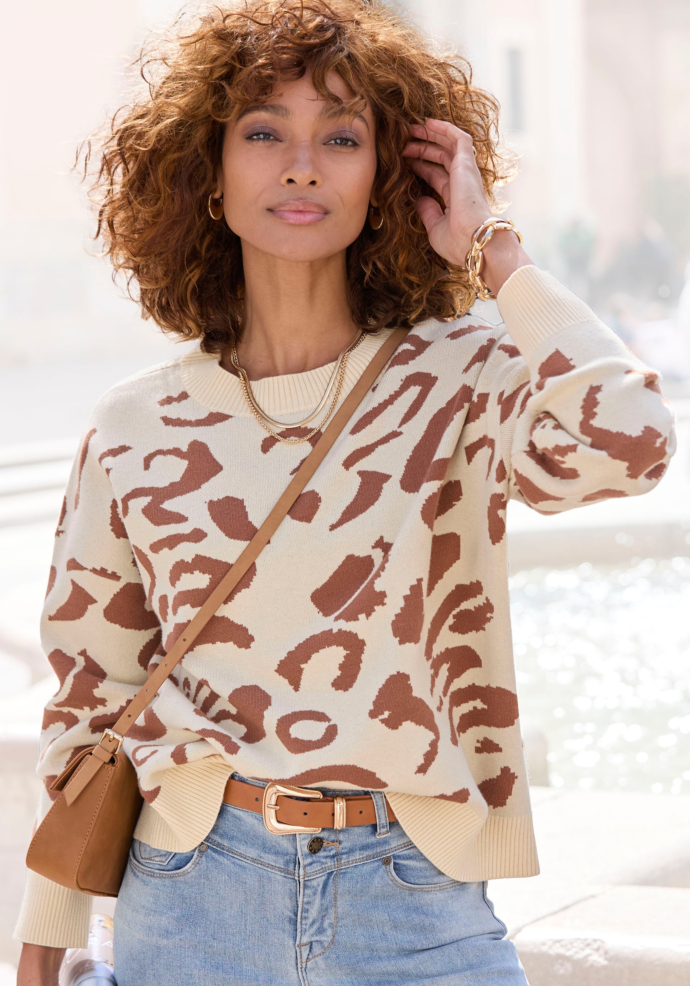 LASCANA Jacquardpullover , mit Leomuster, Strickpullover, Animalprint, modisch