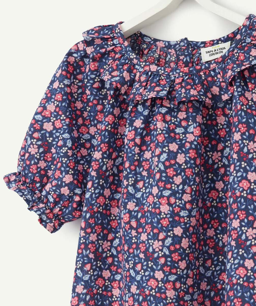 LE CHEMISIER BLEU ET ROSE FLEURI AVEC COL VOLANTÉ