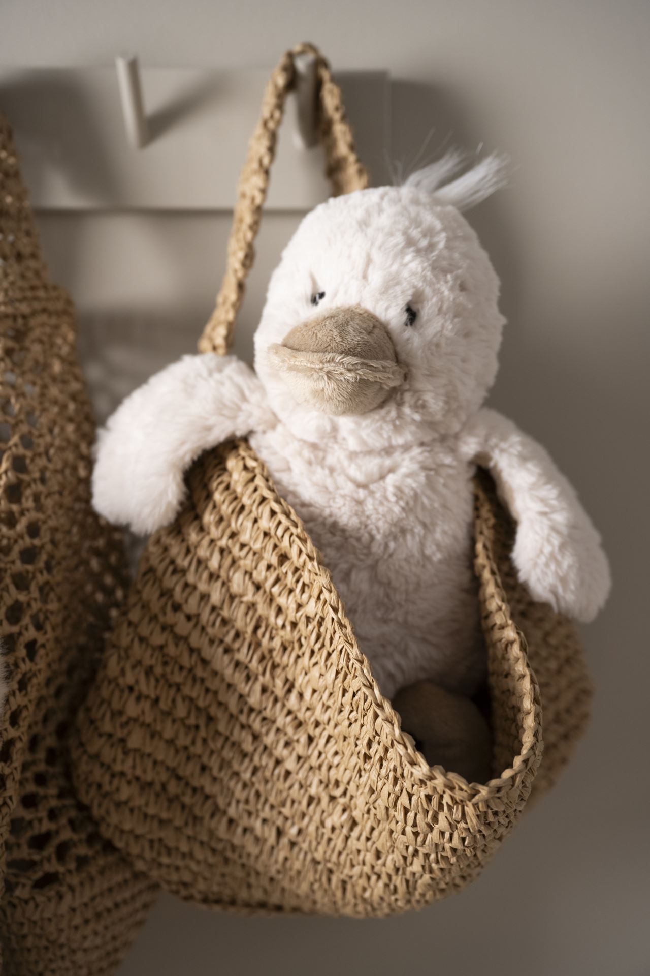 Kosedyr beige - 28x36x15 cm