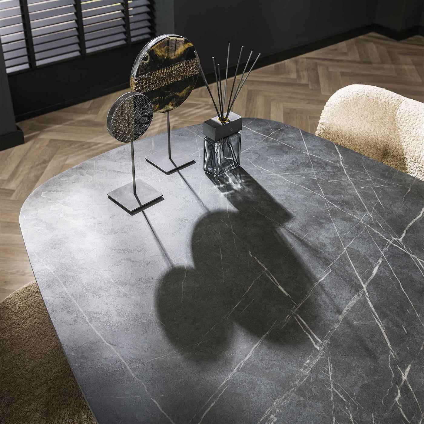 Giga Meubel - Eetkamertafel Deens Ovaal Marmerlook Zwart 180cm