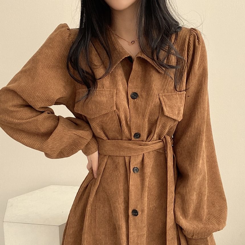 Lewwe - Lange mouwen effen corduroy midi-jurk met riem