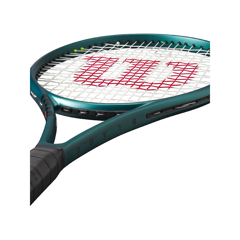 Wilson Blade 100 V9