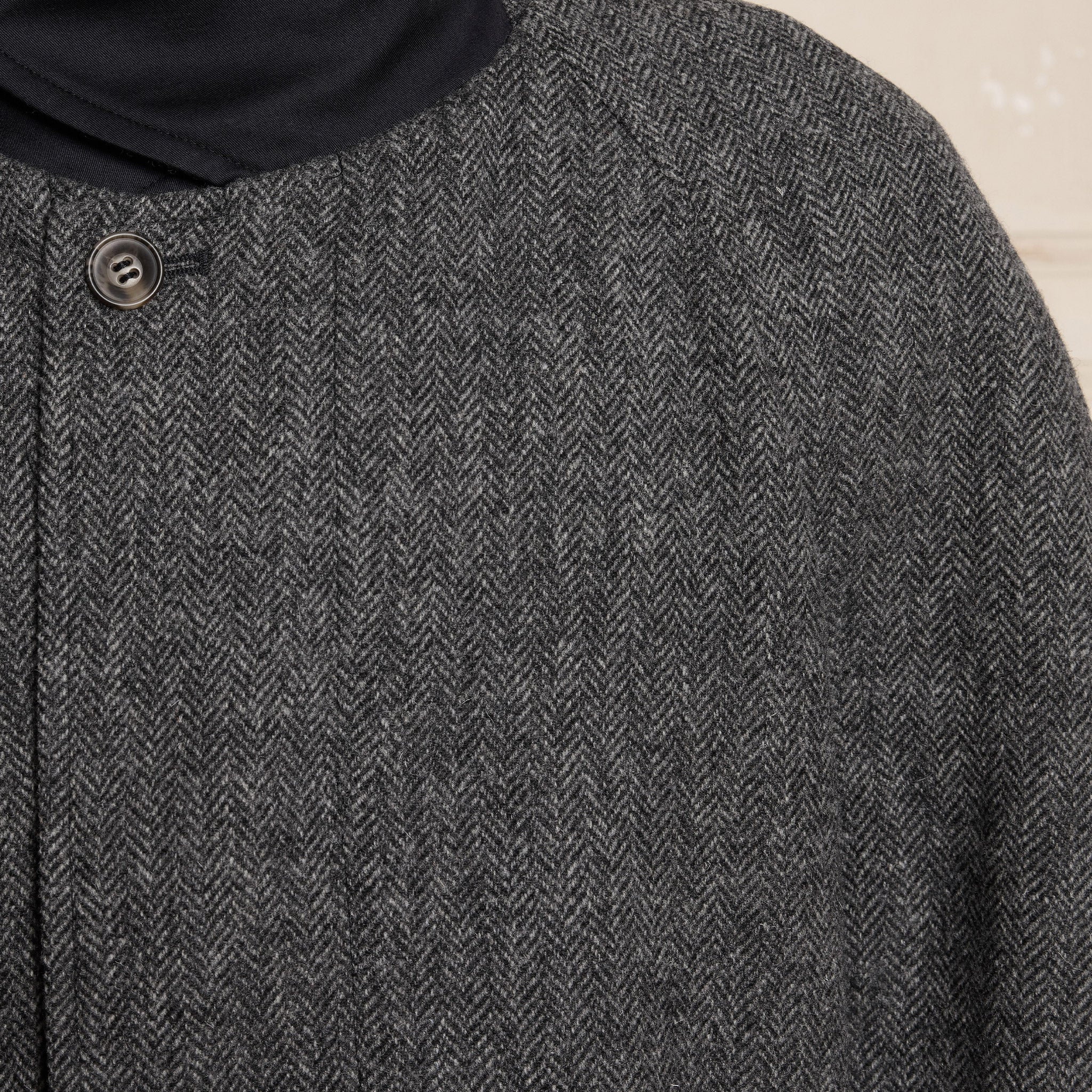 Reversible mac in water-repellent cotton and navy wool