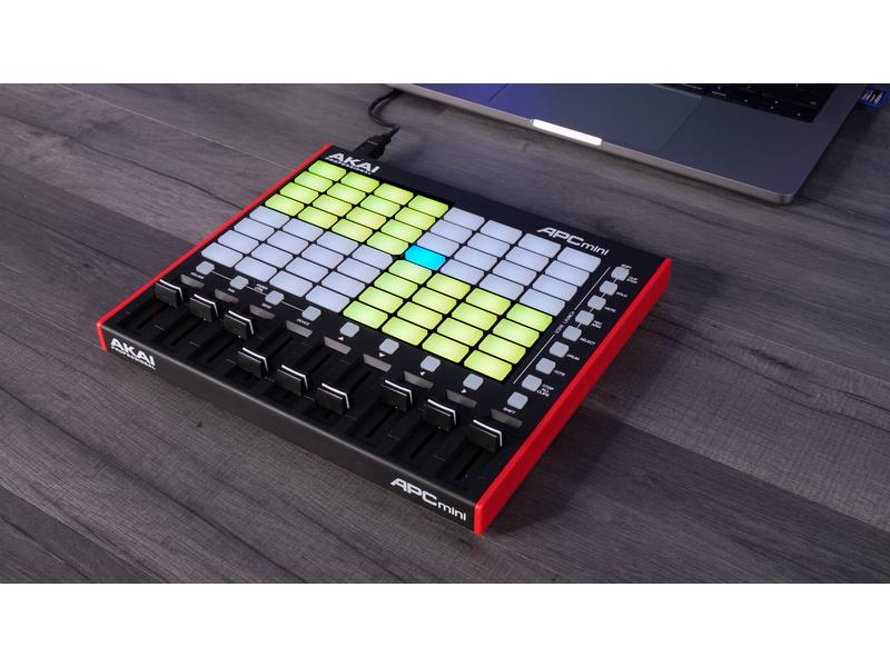 Akai Controller APC Mini – MK2 Ultimative, kompakte Lösung für die Musikproduktion in jeder Umgebung