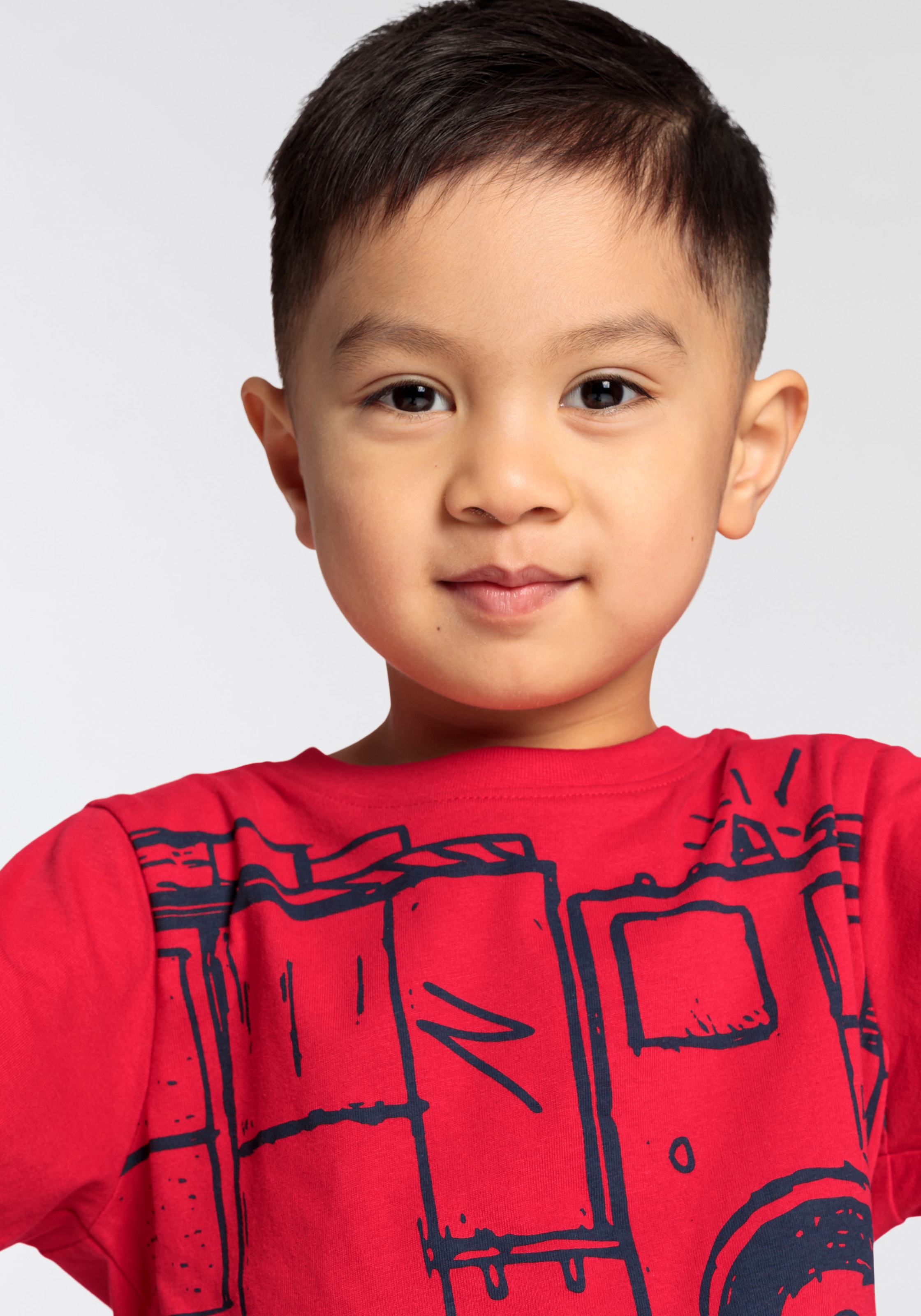 KIDSWORLD T-Shirt »FEUERWEHR« Kurzarm,  Basic-Passform,  mit trendigem Druck,  Rundhalsausschnitt