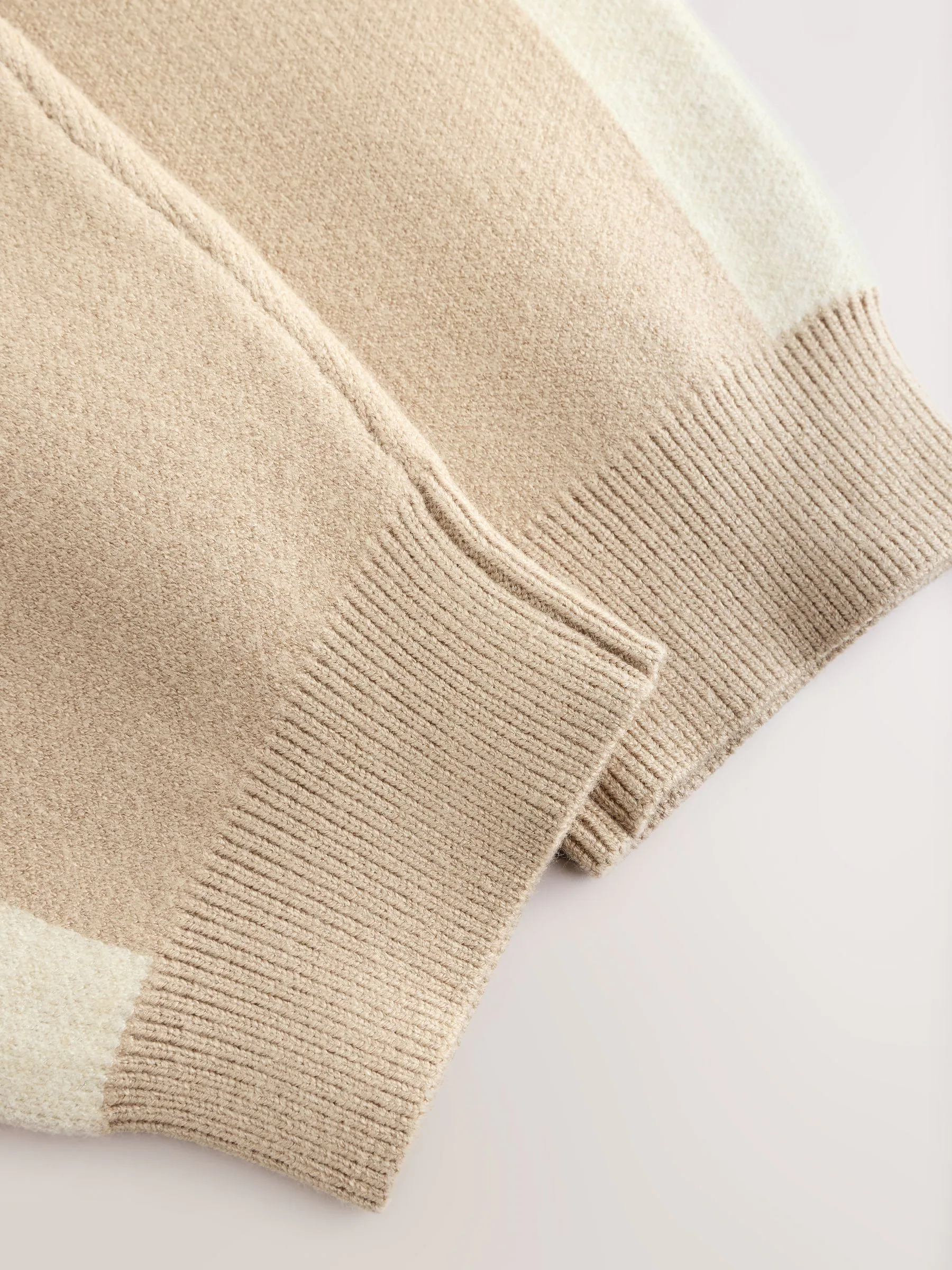 Pastelgeel - Baker by Ted Baker Colourblock Knitted Sweatshirt and Joggers Set