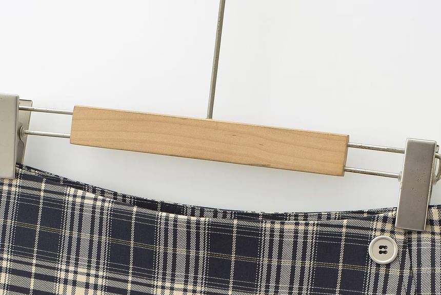 Sundine - Geruite mini-A-lijn rok met lage taille en knoopaccent