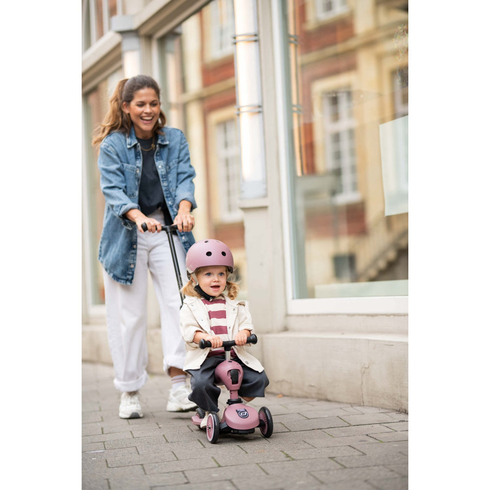 Køb Scoot and Ride Wildberry Hjelm
