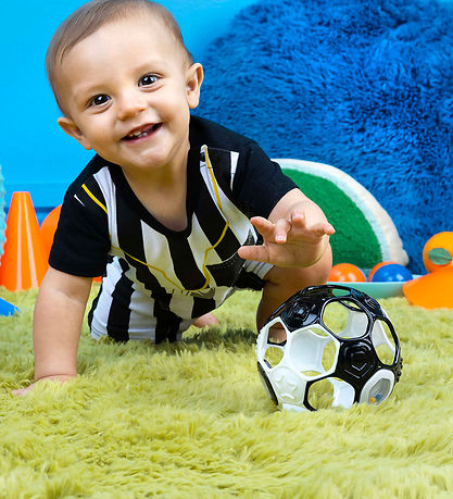 Bright Starts Aktivitetsleget?j - Fodbold - Sort/Hvid