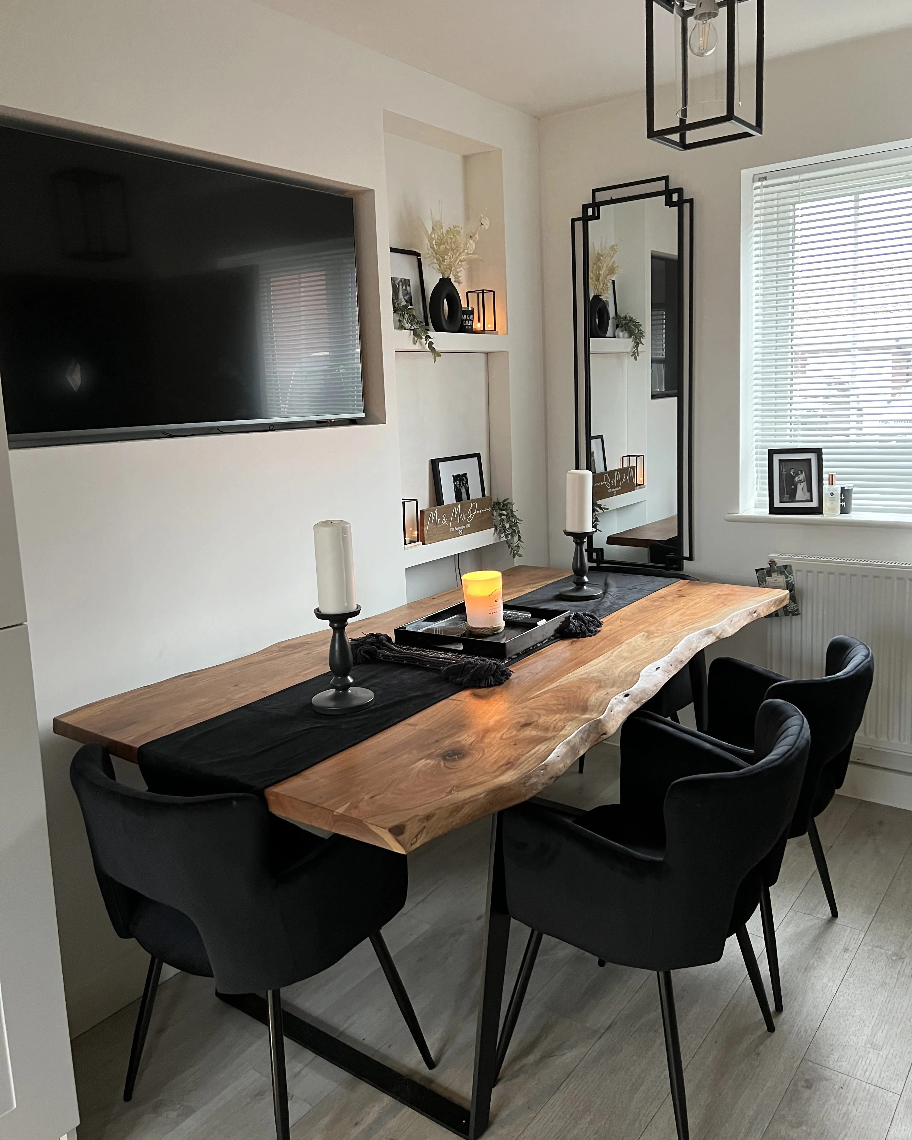 Set van 2 eetkamerstoelen SANILAC Fluweel Zwart