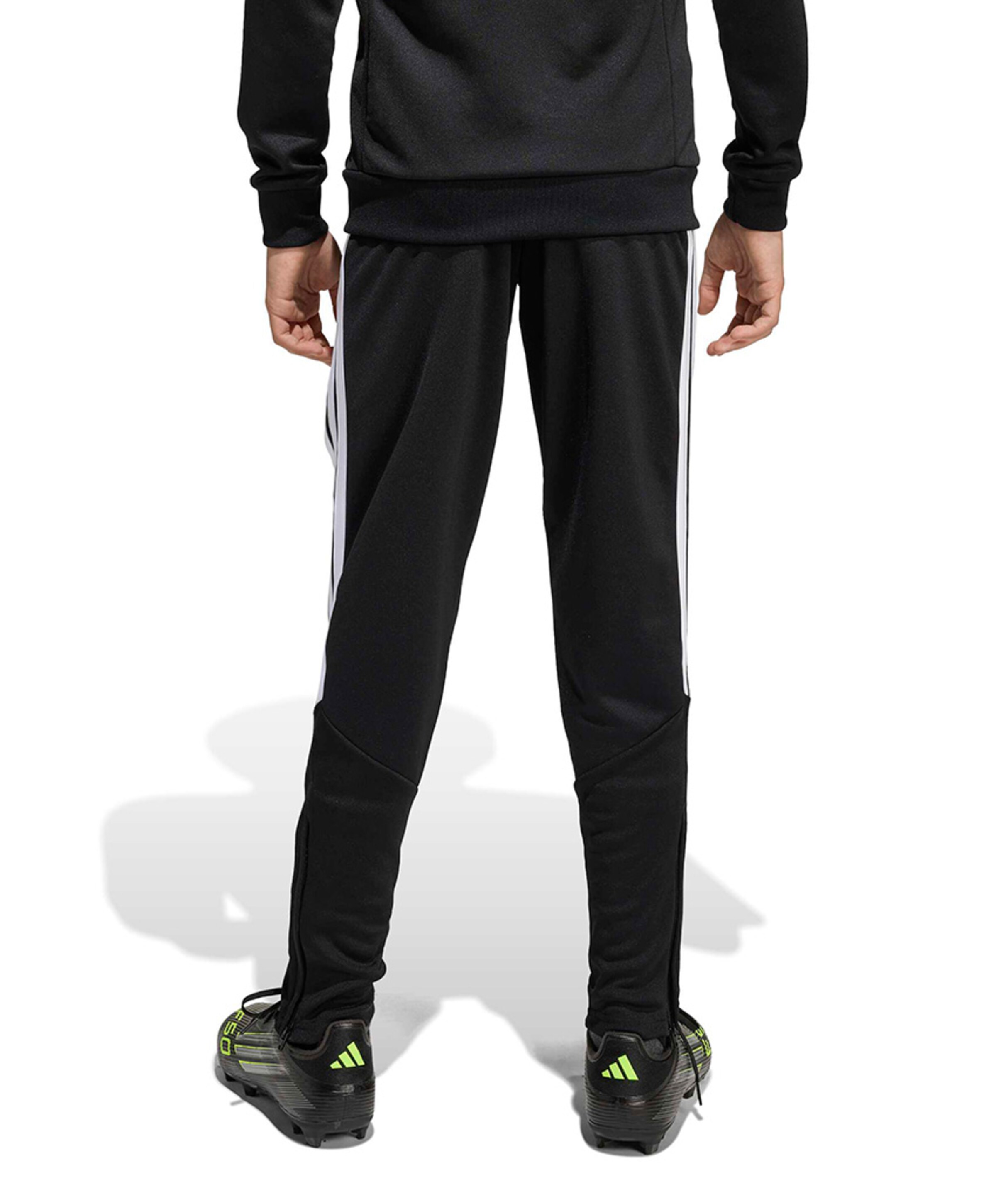 Adidas TIRO26L PNTR Y jongens trainingsbroek zwart