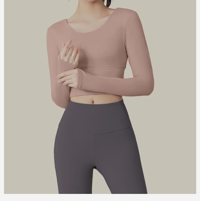 FAYE - Sportshirt met lange mouwen, ronde hals, open rug en effen kleur / Yogalegging met hoge taille / Set