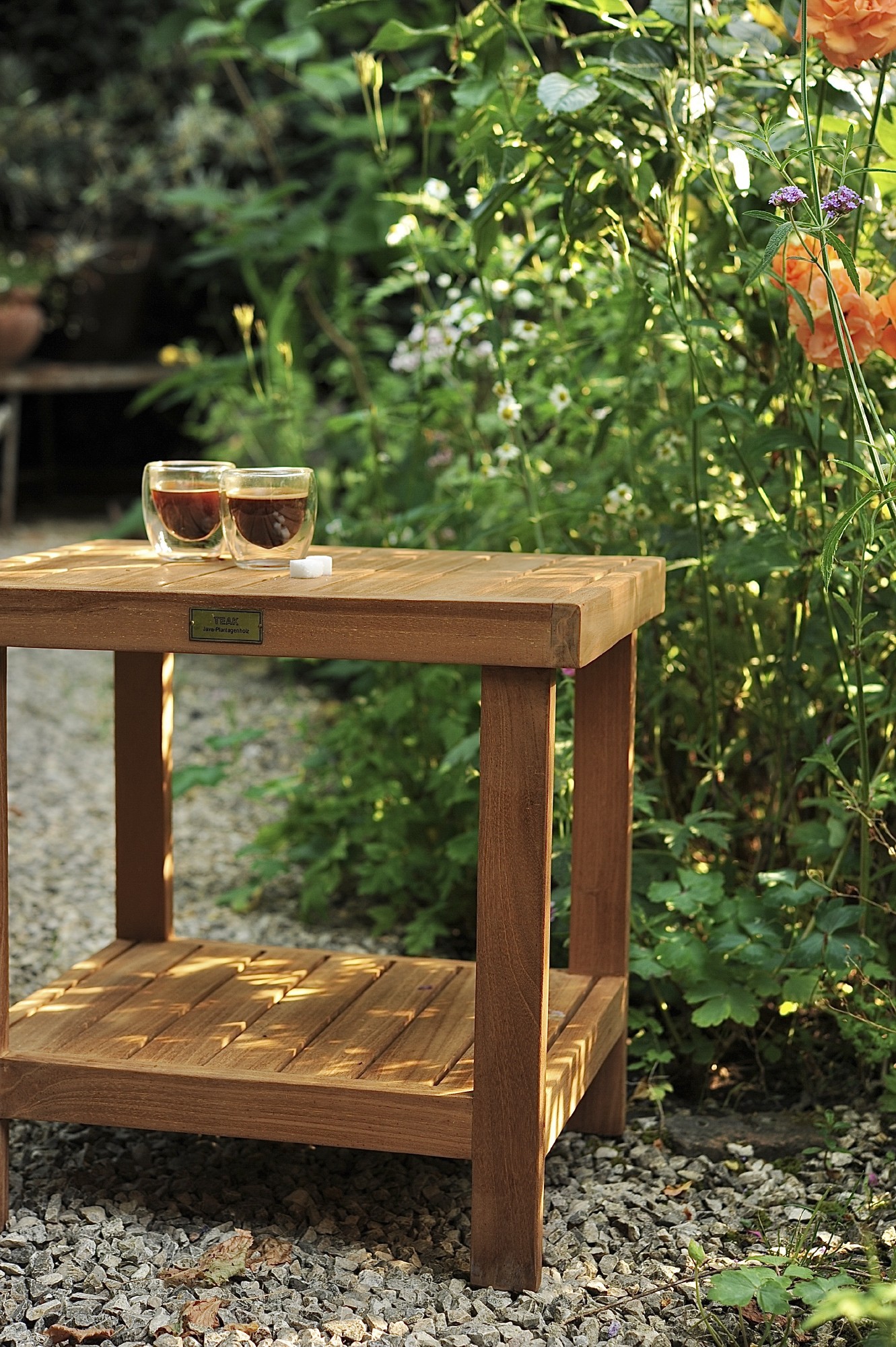 Beistelltisch 'Harrie', Teak, B 44 cm, T 34 cm, H 43 cm von fischer's lagerhaus