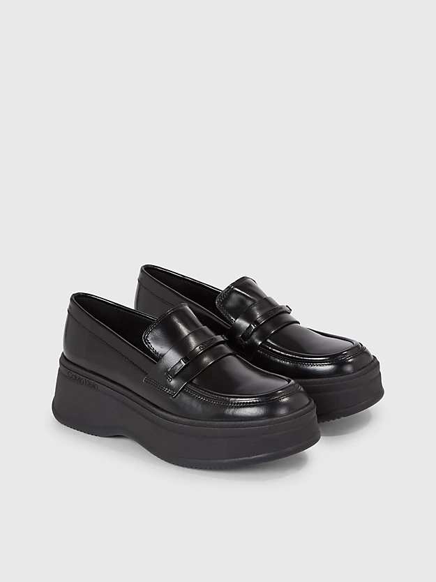 Mocassim de plataforma em couro