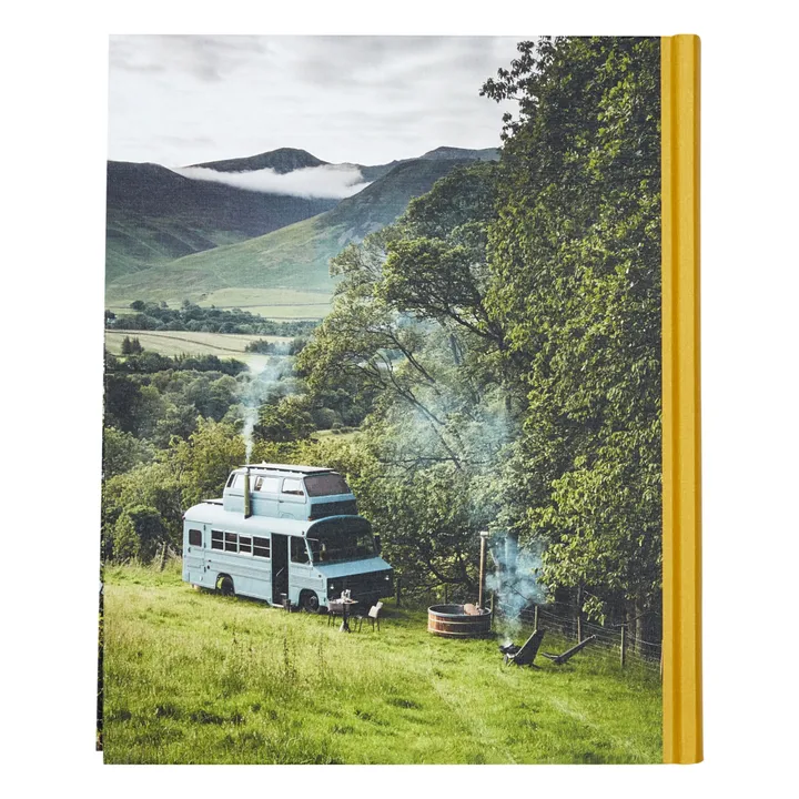 Gestalten Stay wild - EN
