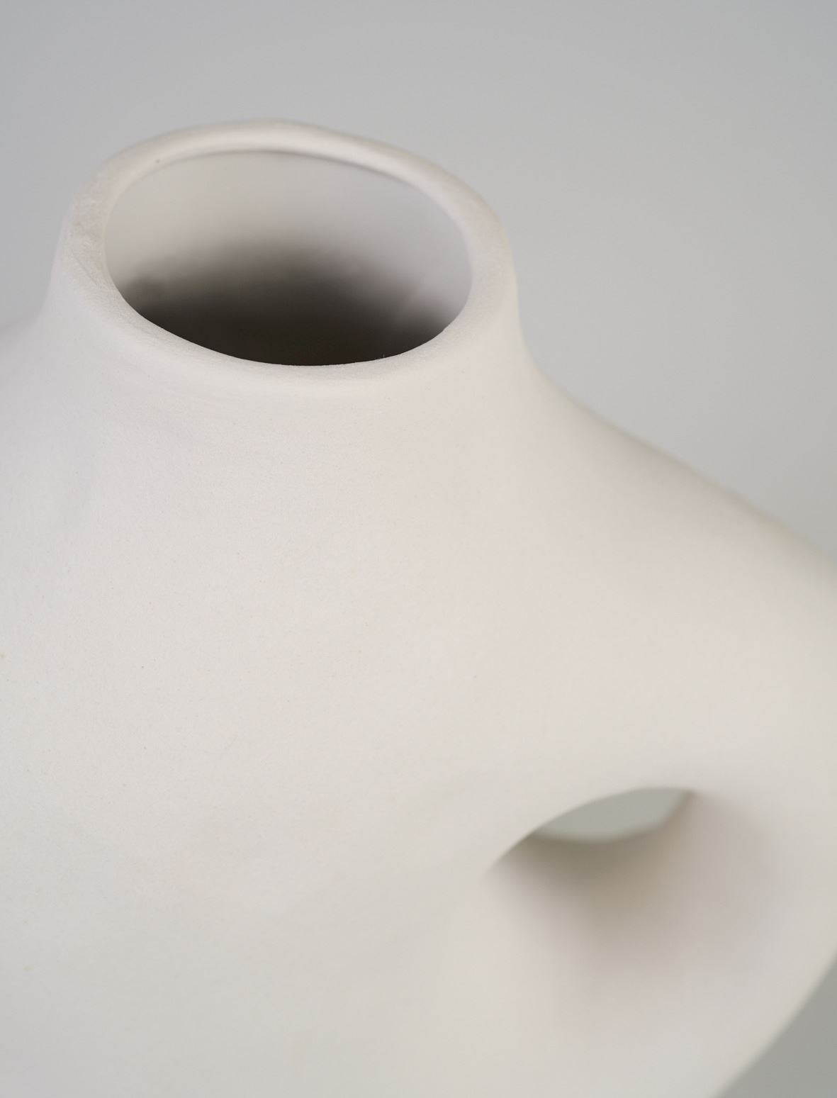 Vase hvit - 23x13,6x25 cm