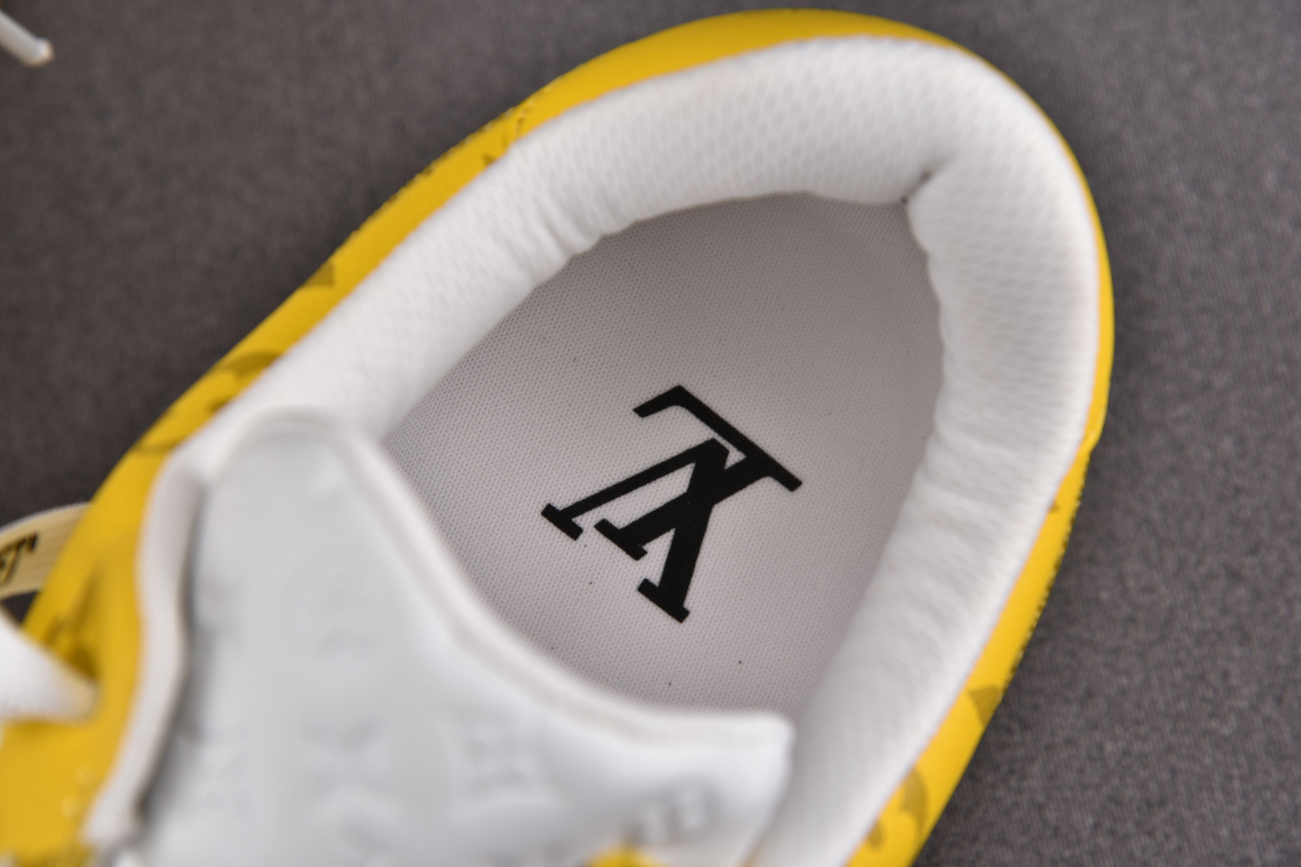 Nike Air Force 1 Low Louis Vuitton Royal Gray Yellow (Be careful about the size!!)