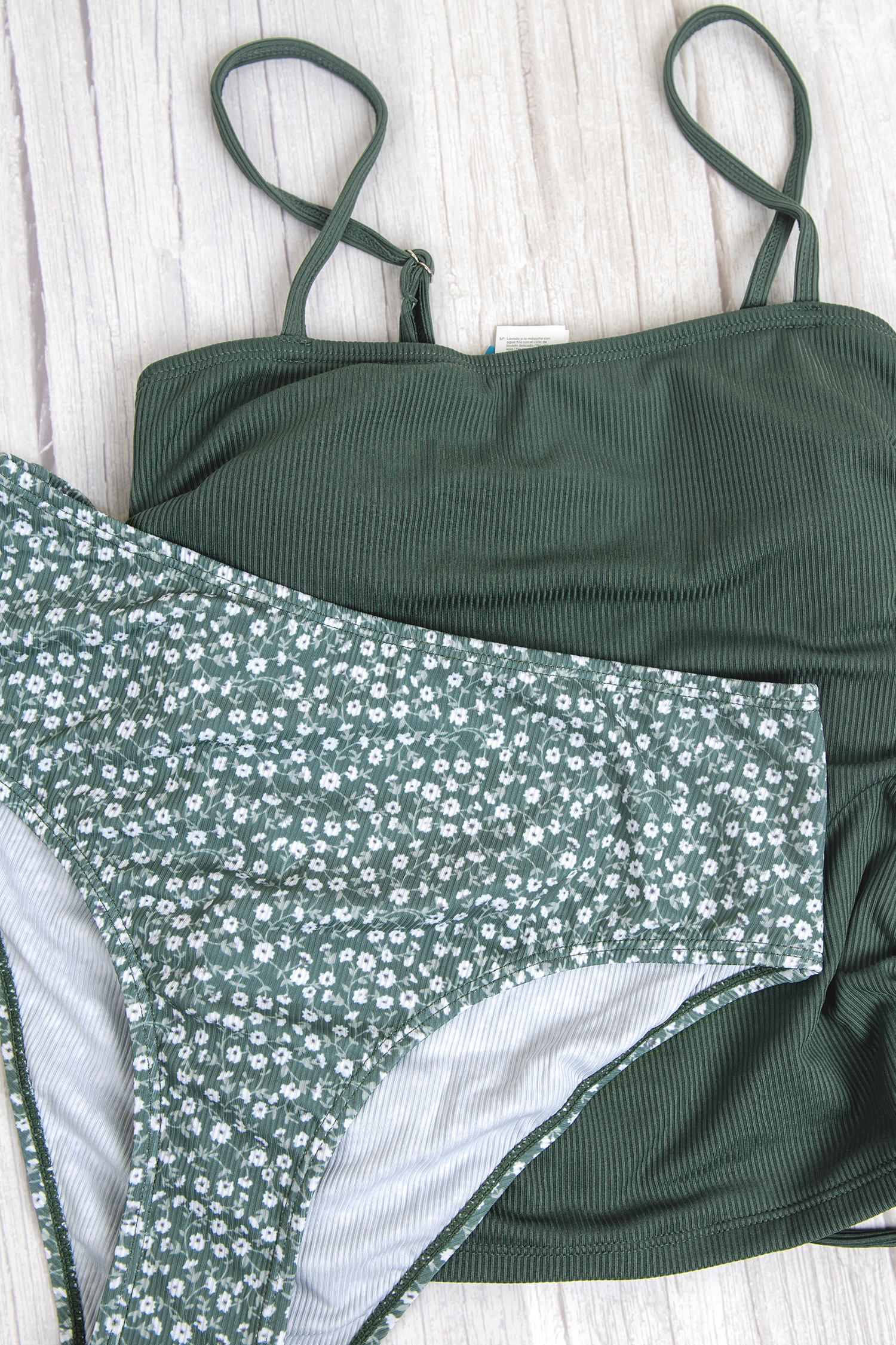 Tankini côtelé taille haute avec cordon ruché fleuri
