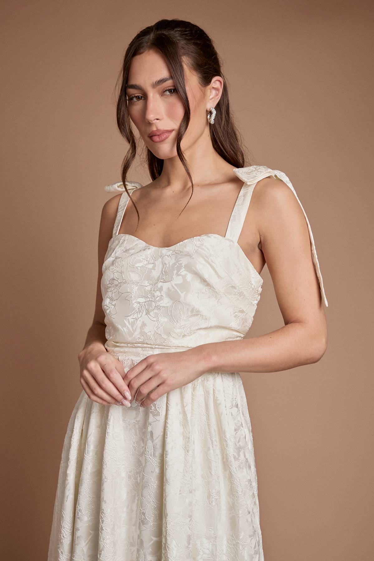 Coast Robe De Mariée Maxi Sans Manches À Bretelles Nouées En Jacquard