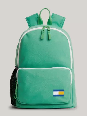 Mochila infantil reciclada com bandeira
