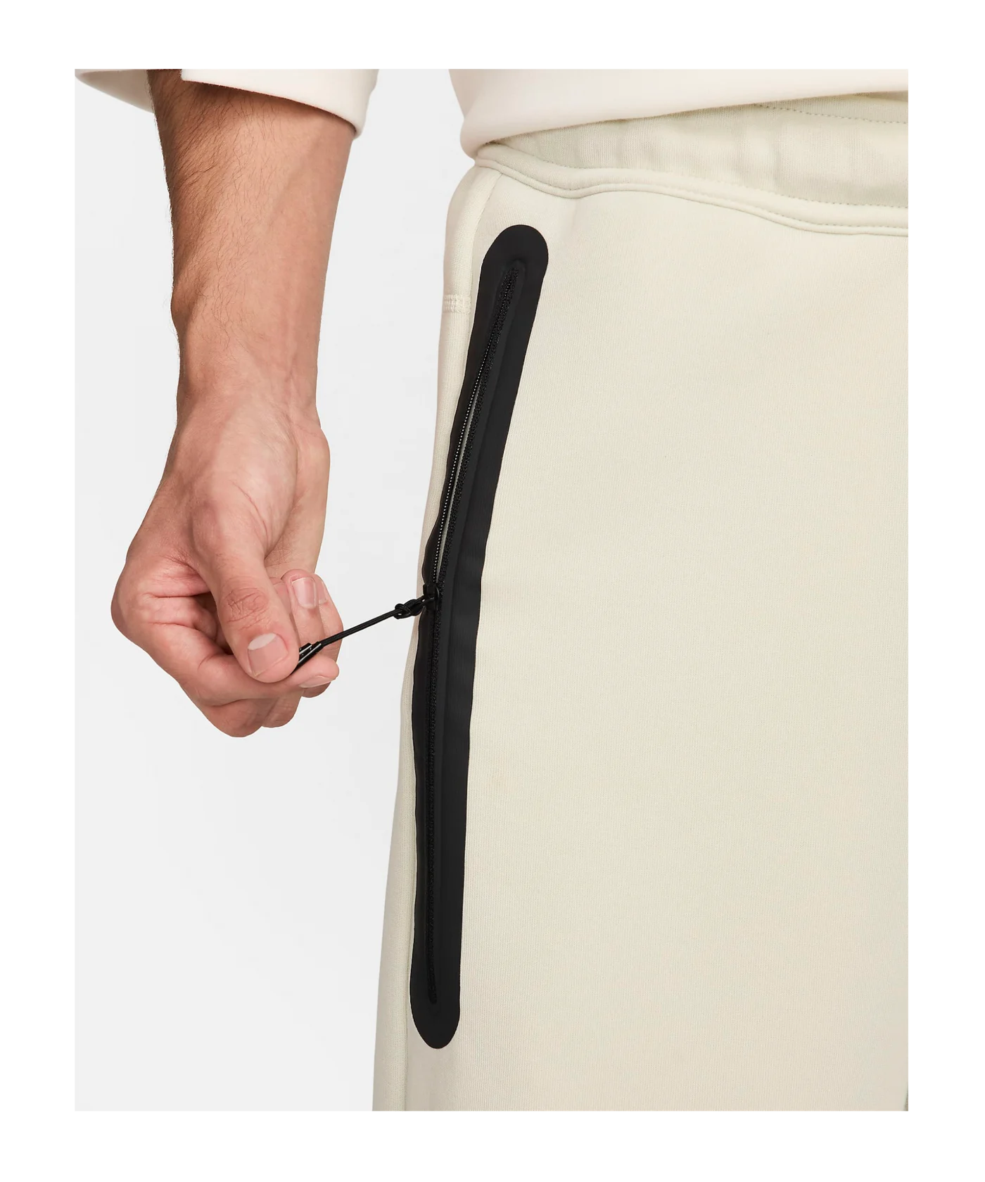 Nike Tech Fleece Short Beige F020