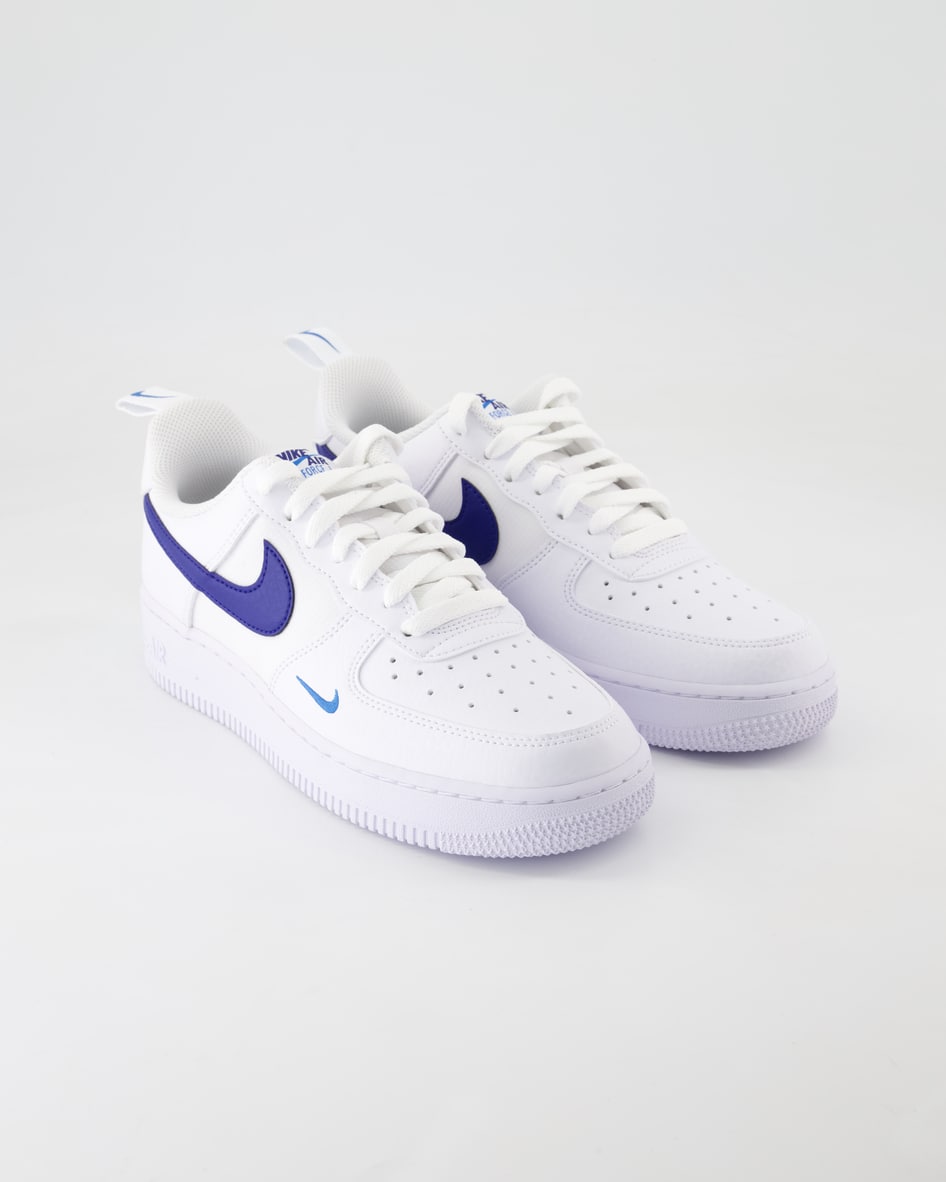 Nike HF3836-100 Sneaker in Weiß