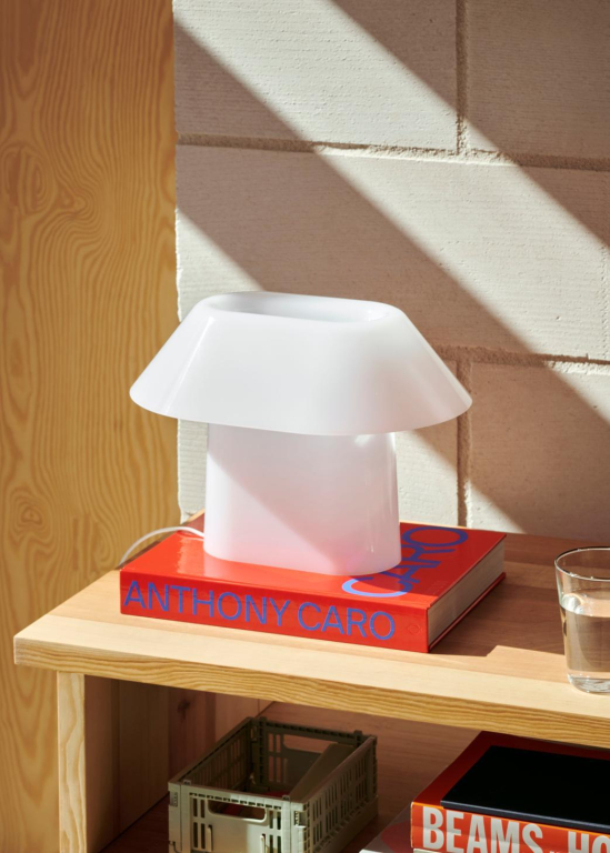 Hay Drome tafellamp white opal